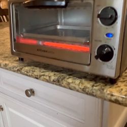 Electric Toaster Oven 