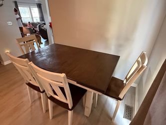 Farmhouse Dining Table Set with 4 Chairs