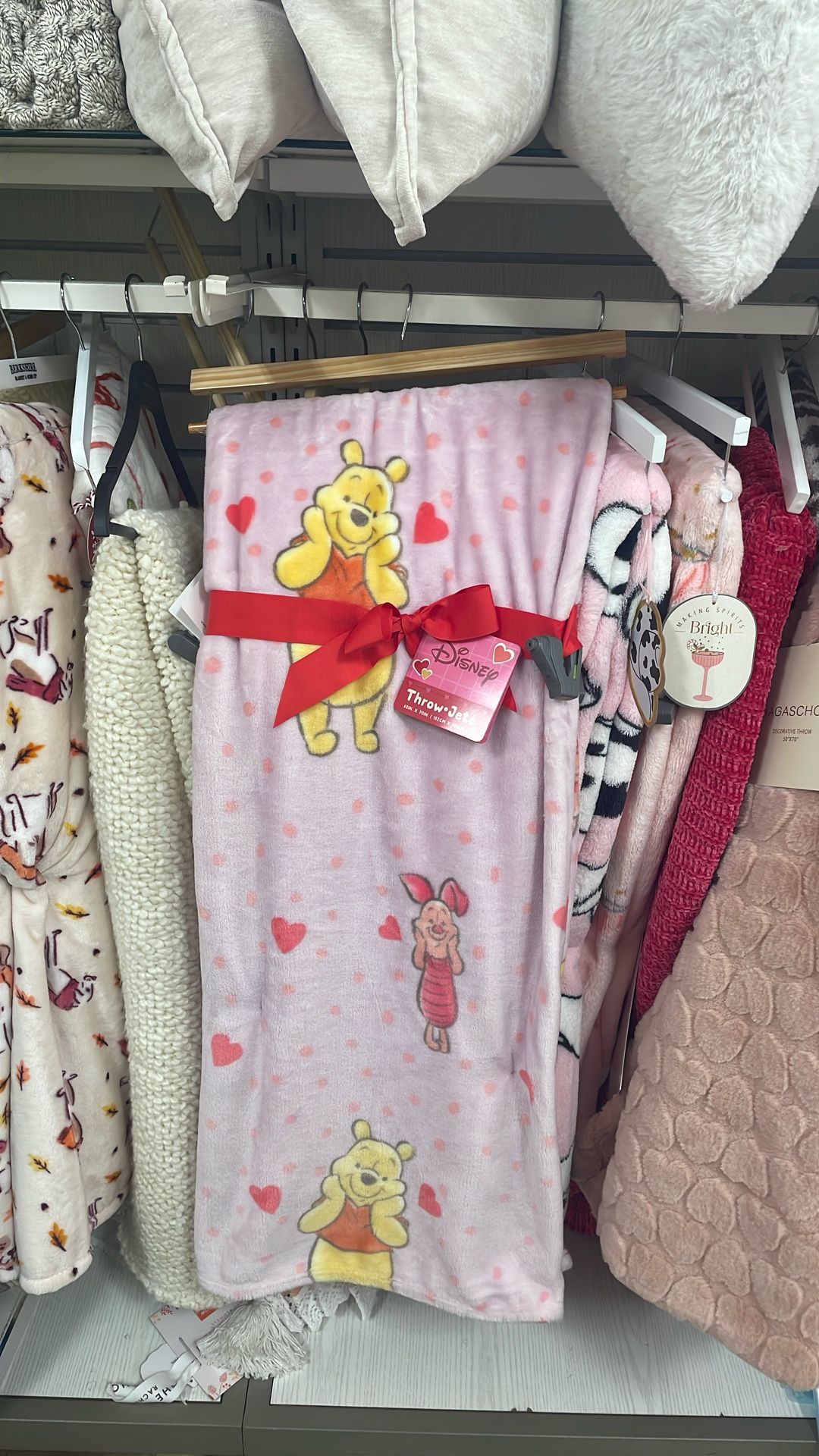 New Winnie The Pooh Valentines Blanket
