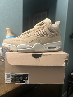 Jordan 4’s