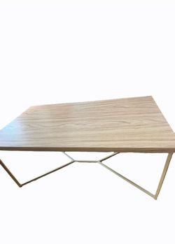 Must go asap - $40 coffee table