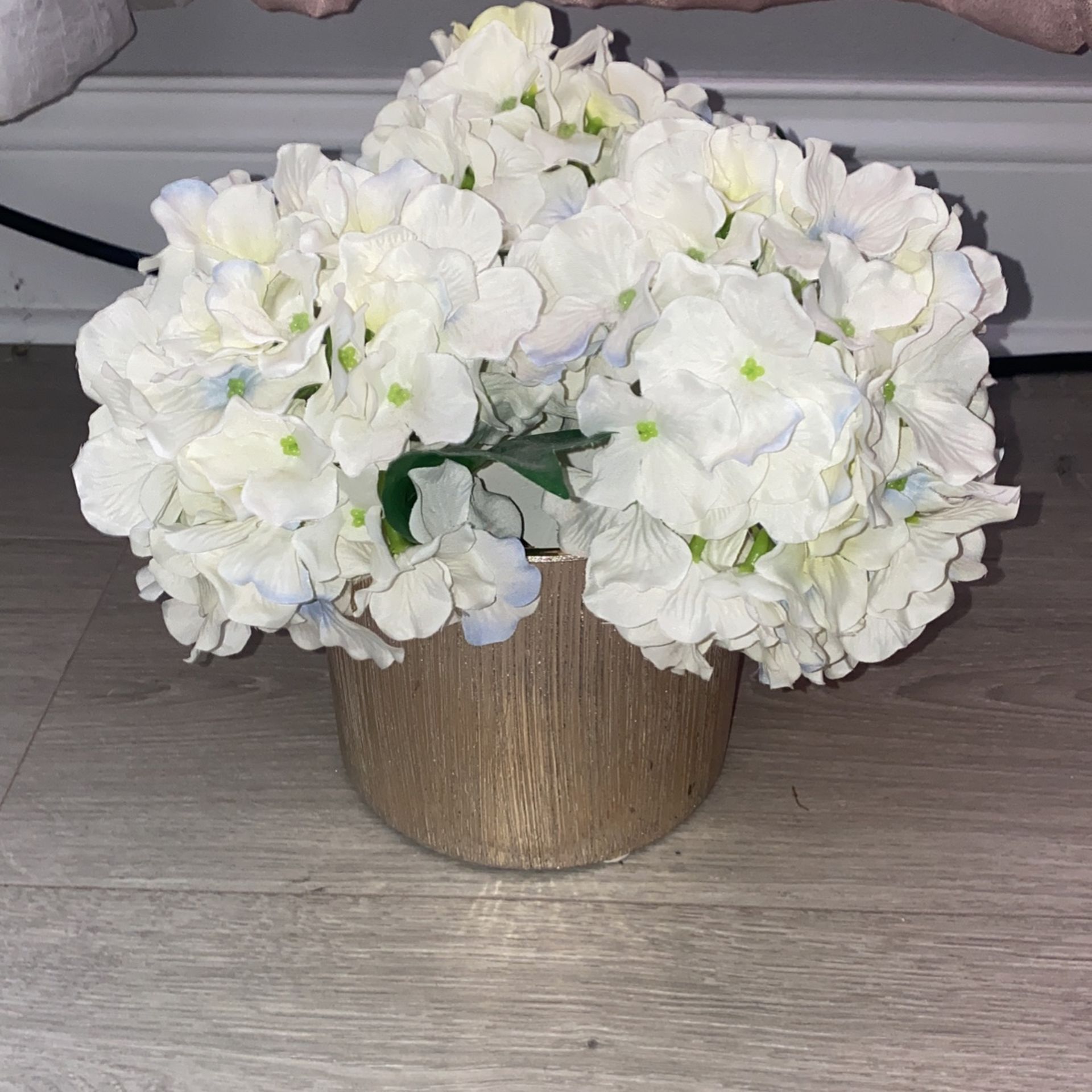 Artificial Flower arrangement