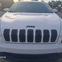 2018 Jeep Cherokee