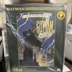 Mezco One:12 Gaslight Batman 