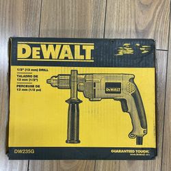 DEWALT 7.8 Amp Corded 1/2 in. Variable Speed Reversing Drill