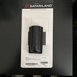 Safari land Mini Flashlight Holder
