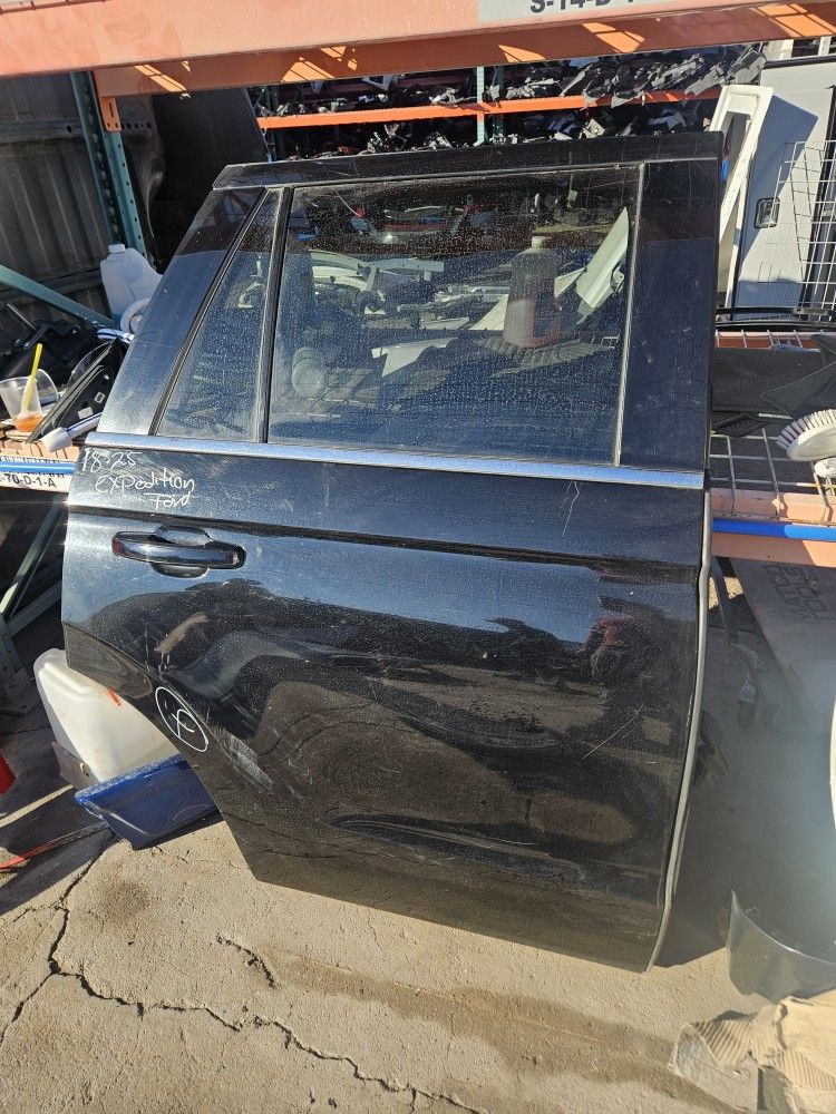 Ford Expedition Right Rear Door Oem 18 To 24