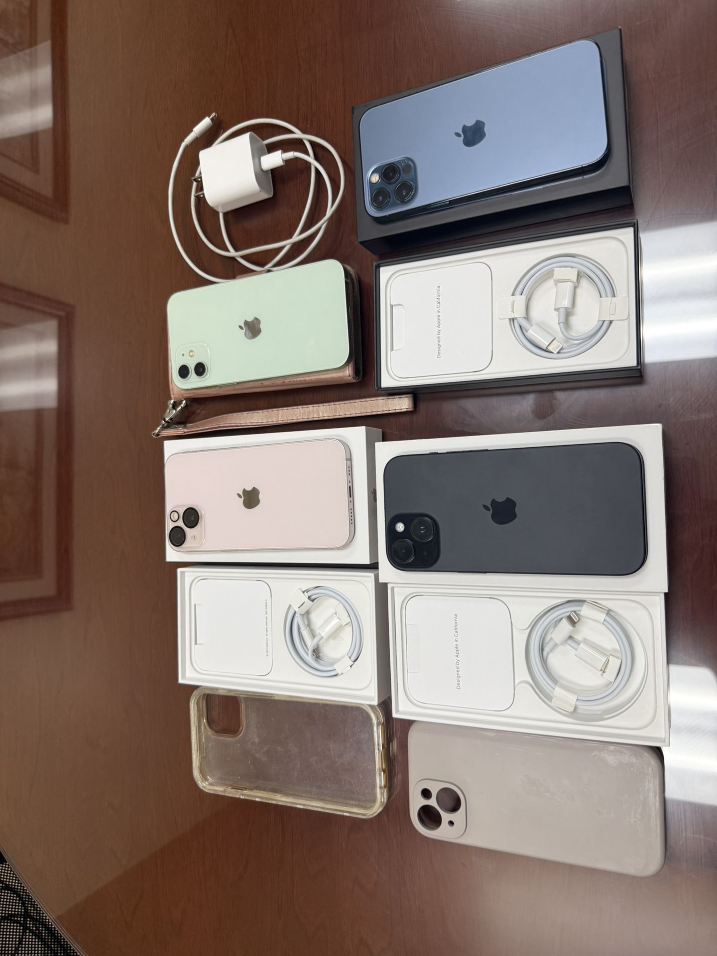 4 iPhones (12, 12 Pro, 13, 15) - All Unlocked - Perfect Condition