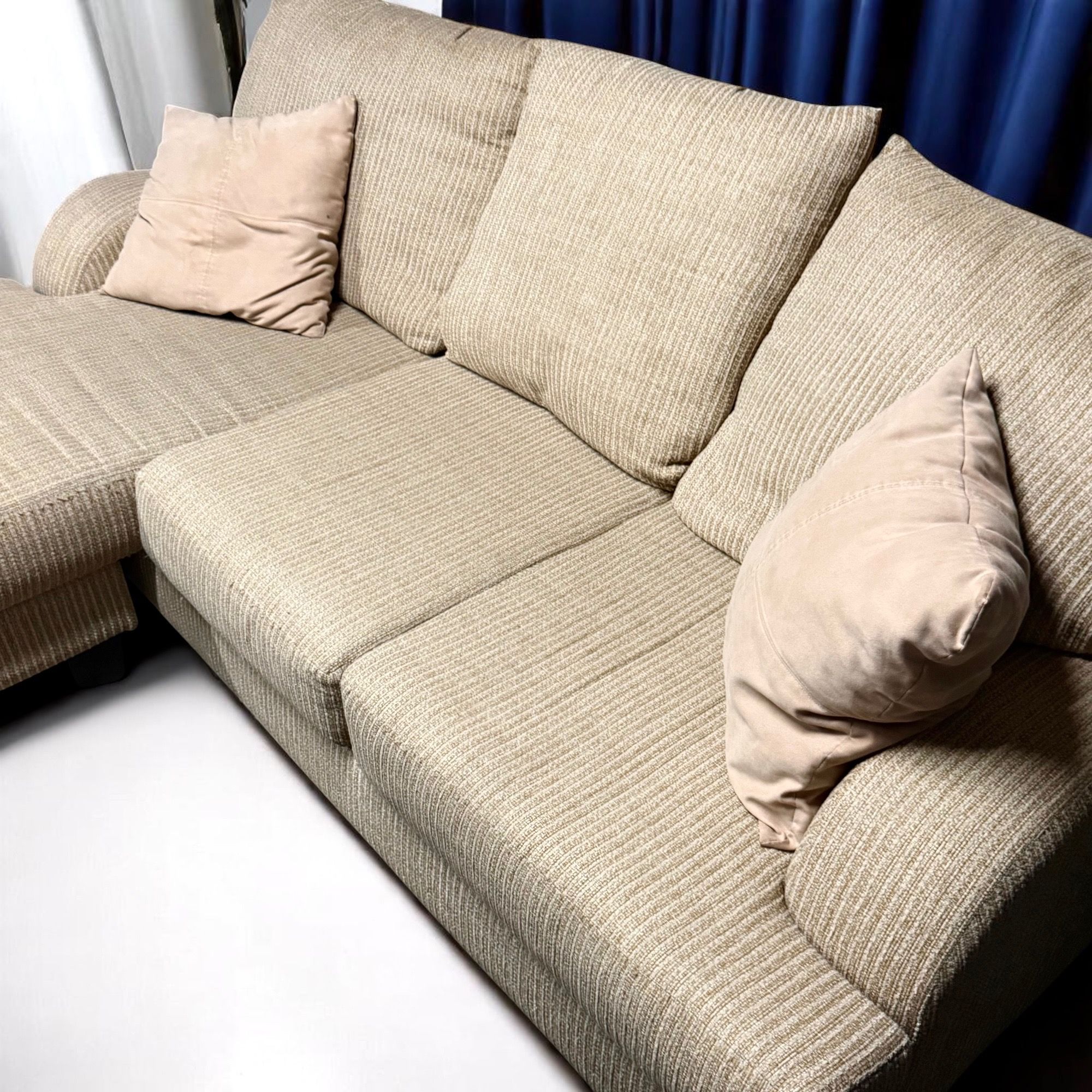 Modern Beige 92in Sectional Sofa with Reversible Chaise