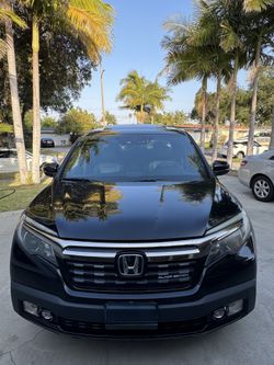 2017 Honda Ridgeline Black Edition Low Mileage