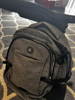 Grey Back Pack W Ian Charging Cord