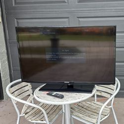 Samsung 40" Television / computer monitor ready 
37"L X 24"T X 9"D read description for details