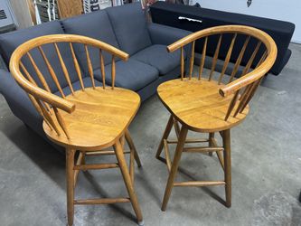 Solid Oak Swivel Top Bar Stools