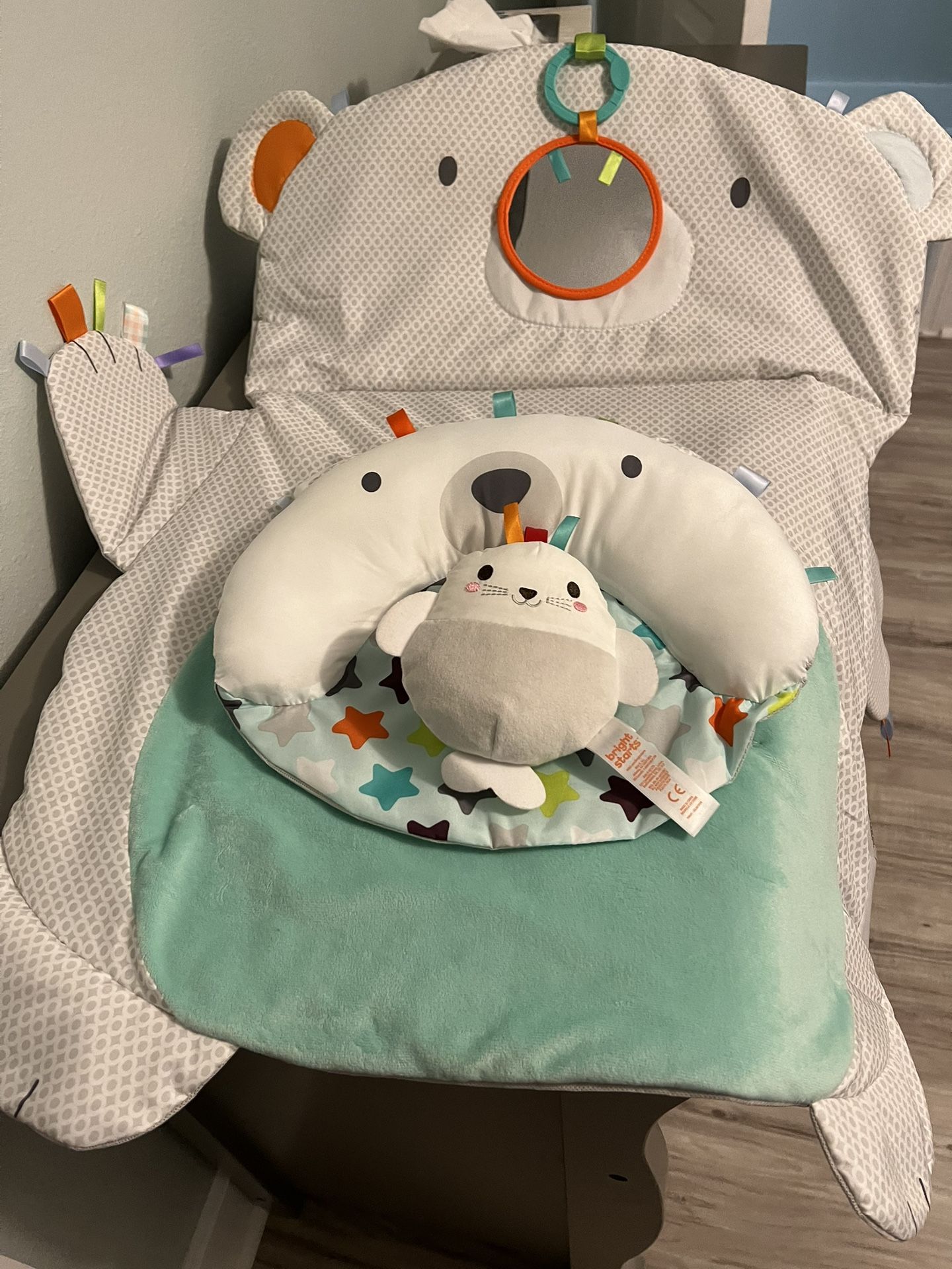 Bright Stars Tummy Time Mat