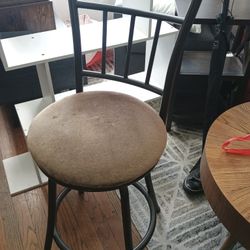 Classic Bar Chair 