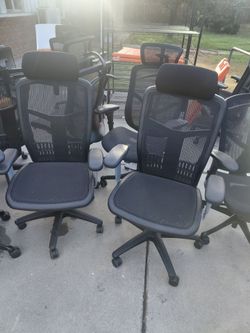 Office chair's