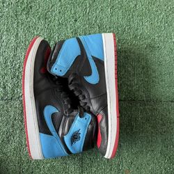 Air Jordan 1 Retro High NC to Chi Women's Sneakers 11W  (Mens 9.5) Lightly Used
