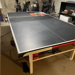 Stiga regulation size ping-pong table excellent condition