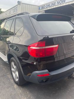 BMW x5 i30