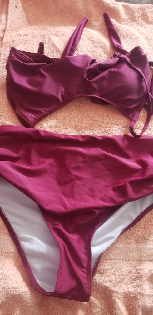 Bikini Sets for Women 2 Piece Swimsuits. Sexy Two Piece Bathing Suits Swimwear
Size large.