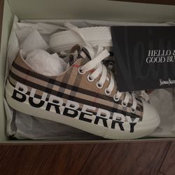Burberry Shoes