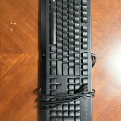 Razer Cynosa Chroma Wired Keyboard 