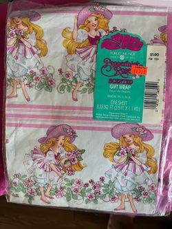 Vintage Peppermint Rose Gift Wrap