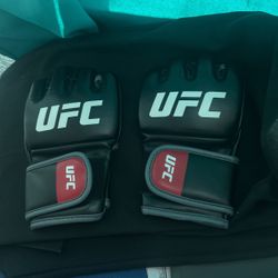 UFC Gloves w Wraps