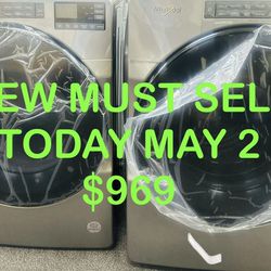 Whirlpool Washing Machine Washer And Electric Dryer Vented Stackable front load set combo