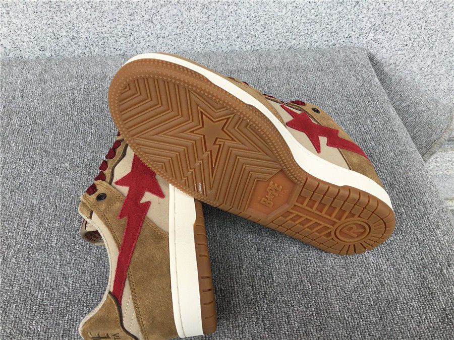 A Bathing Ape Sk8 Sta
Wheat Red