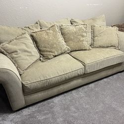 Couch With Pull Out Bed - Full Size. 
