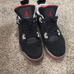size 9 air jordan 4s