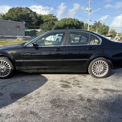2003 BMW 330xi