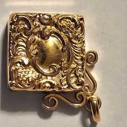 Vintage 18k Genuine Gold Picture Lockett