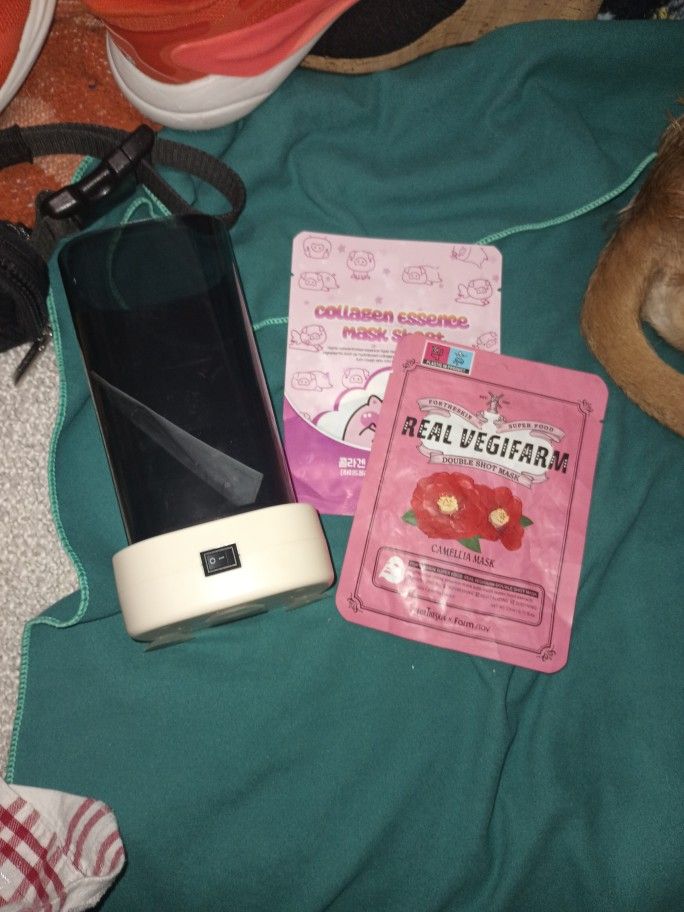 Makeup Brush Cleaner 