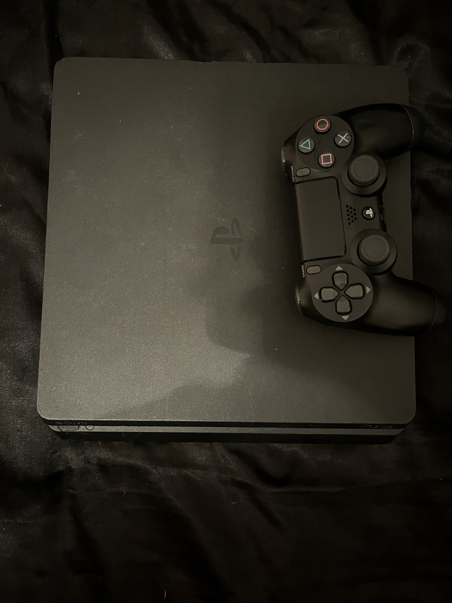 PS4 Slim