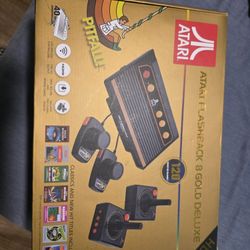 Atari Flashback 8 Gold deluxe 