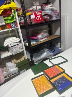 Card-Holder