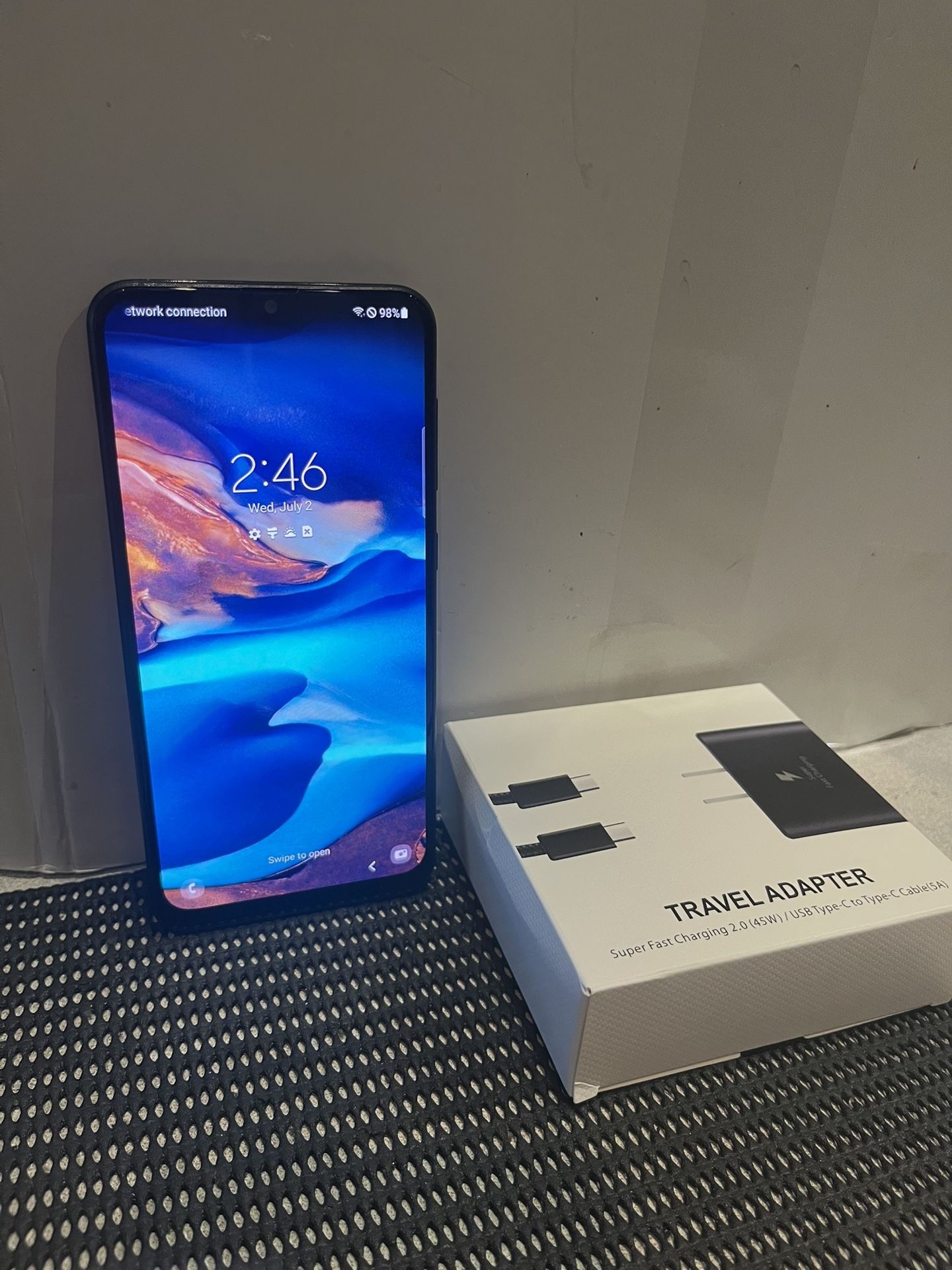 Samsung Galaxy A20 32GB SM-A205U Carrier UNLOCKED 6.4” Smartphone- BLACK