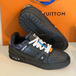 Lv Men Sneaker 