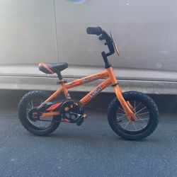 Logo Moto 12” Kids Bicycle 