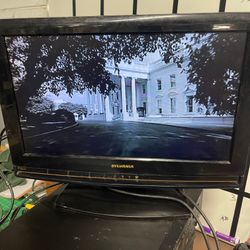 TV, B71, 18.5” Sylvania LD190SS1 (DVD player is broken)
