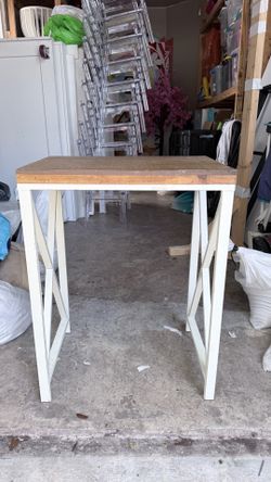 Night stand