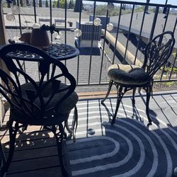 Barista chairs and table set