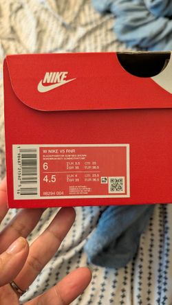 Women's size 6 Nike