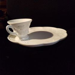 Vintage Milk Glass Snack Set
