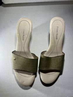 Heeled Wedges 6 1/2M Etienne Aigner Cute Green