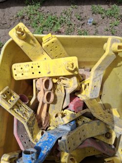 Foundation  hold downs