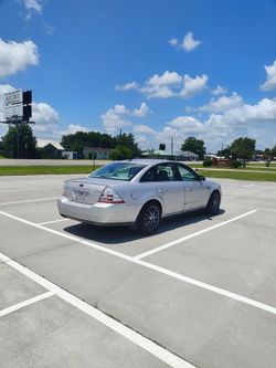 2009 Ford Taurus