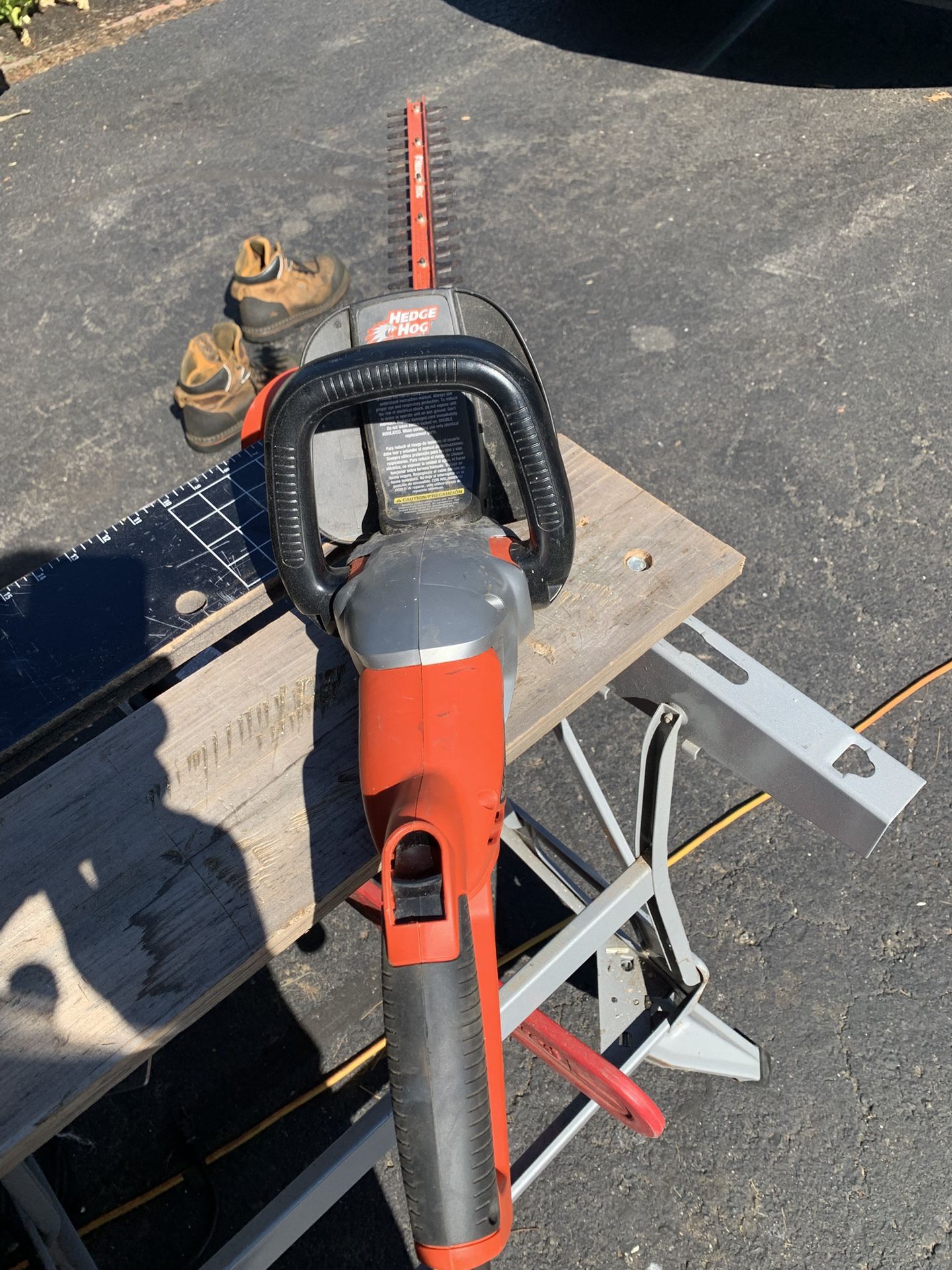Corded Hedge Trimmer 